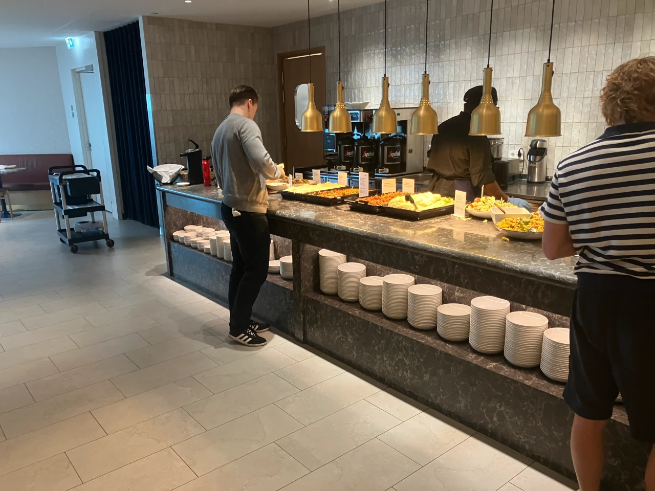 Plate of food from the Finnair Schengen Lounge buffet