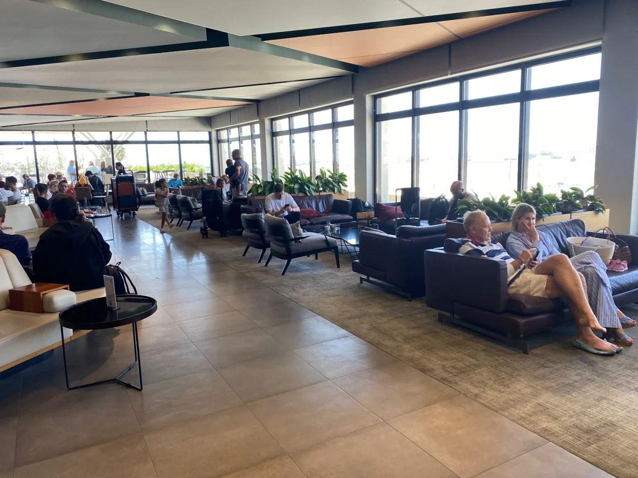 La Valette Club workspace area