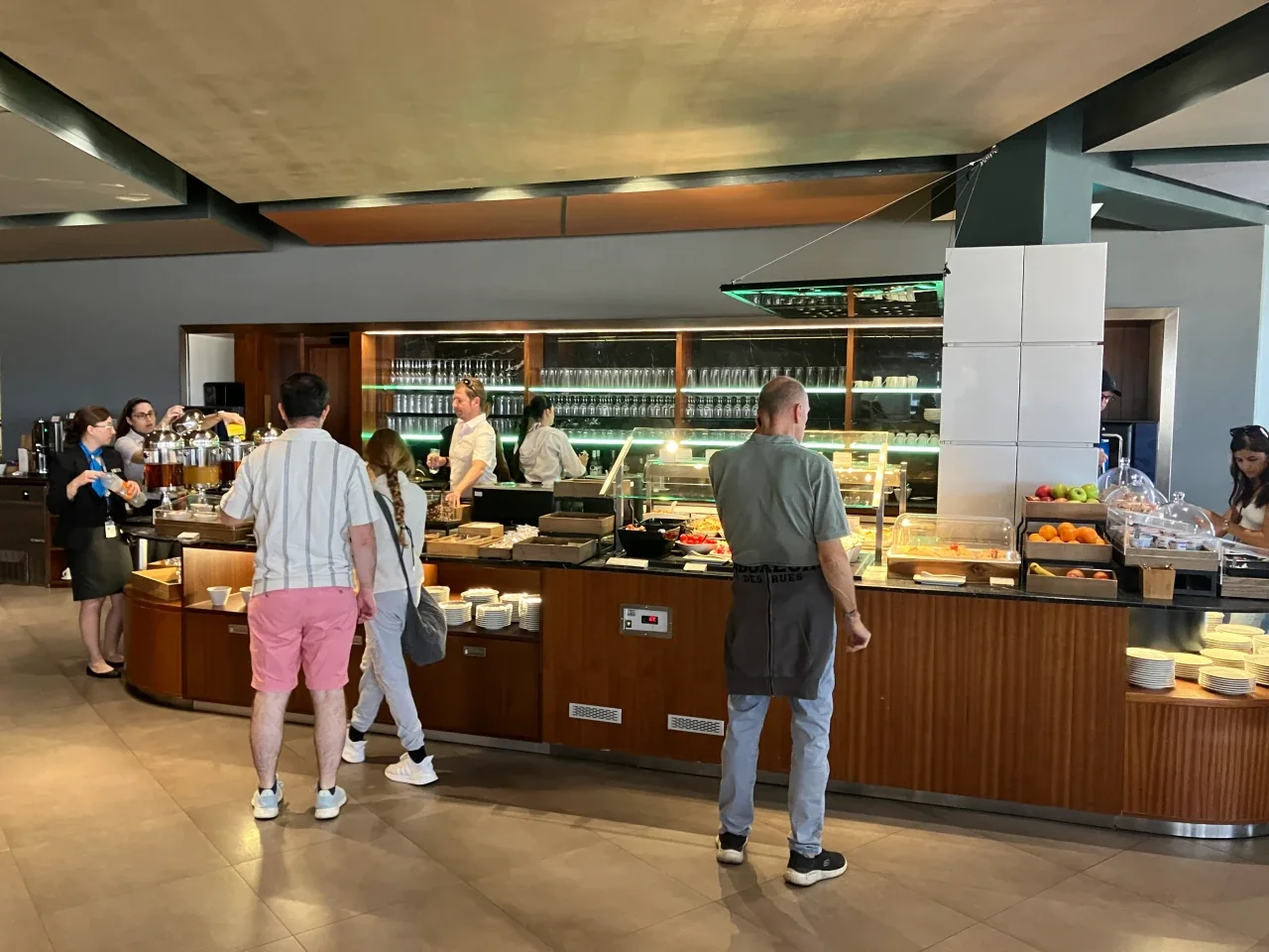 La Valette Club buffet